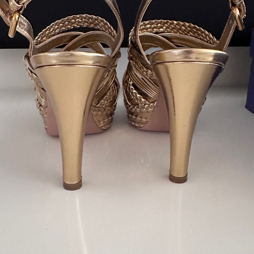 Prada Gold Metallic Woven all leather Platform Sandals 38 1/2 (Mint Condition) - Picture 4 of 15